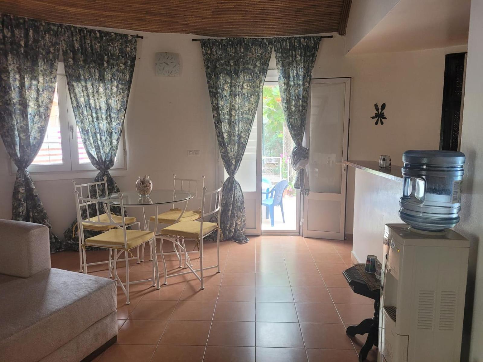 Villa Bord De Mer Avec Piscine Sali Tapé Kültér fotó