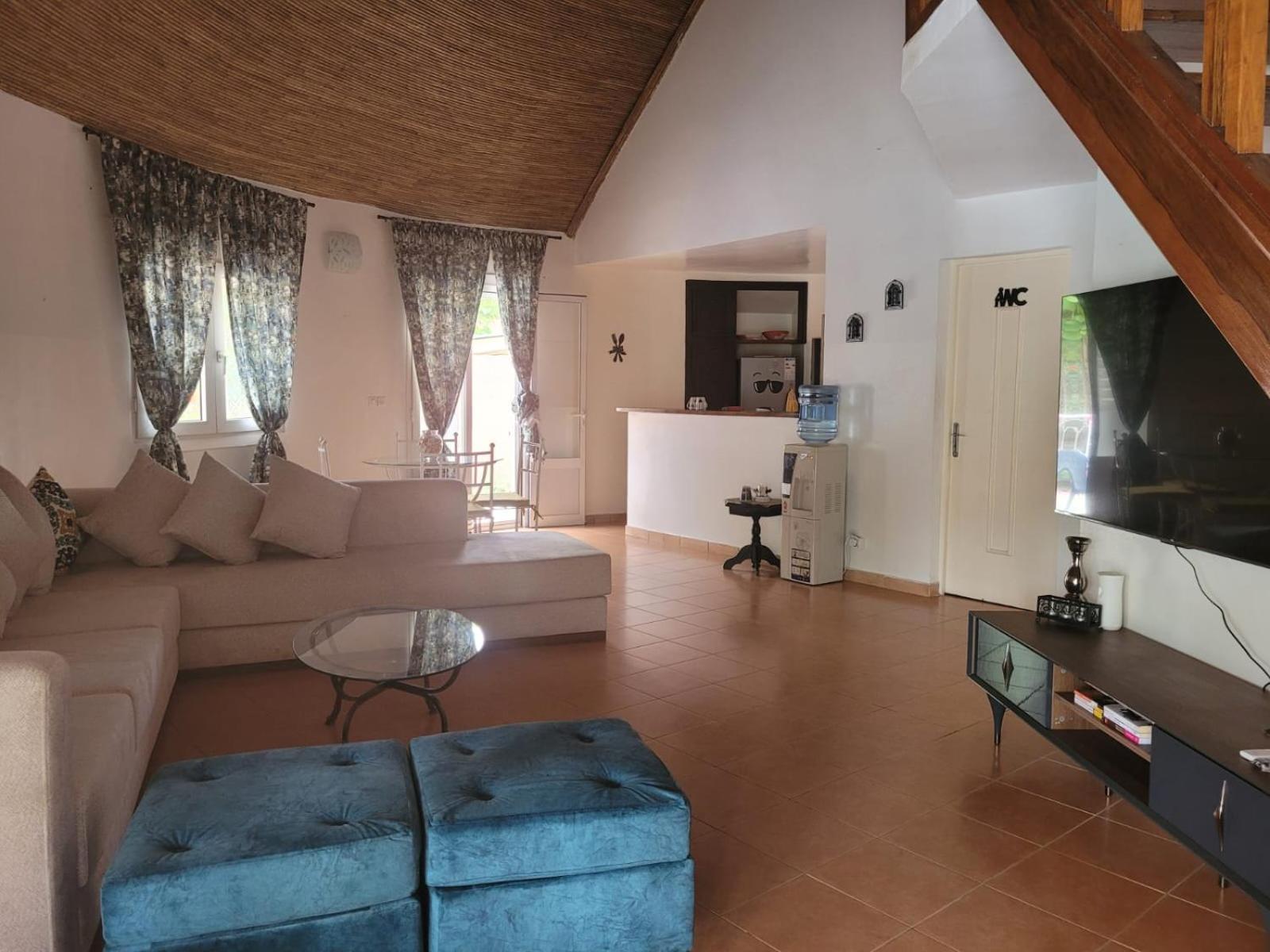 Villa Bord De Mer Avec Piscine Sali Tapé Kültér fotó